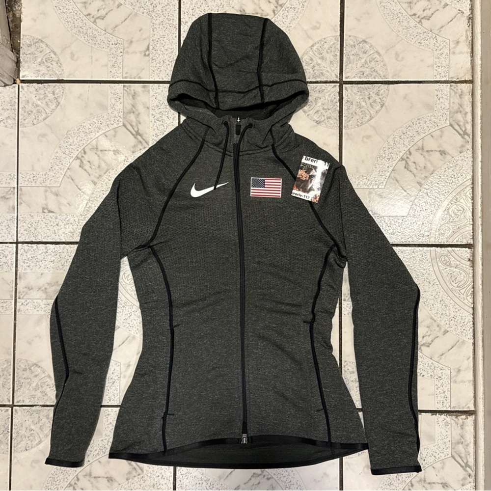 New Nike Tech Fleece USA Dark Gray Hoodie Jacket Women’s Size S CT4042-001